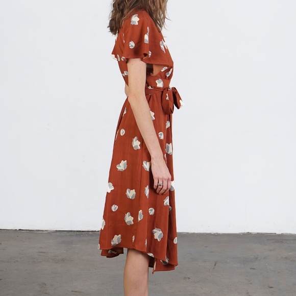 The Kyrie Dress - Picture 4 of 6